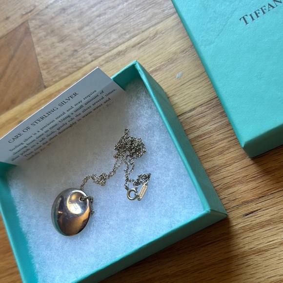 Tiffany & Co. Silver Necklace Timeless Elegance - Picture 4 of 9